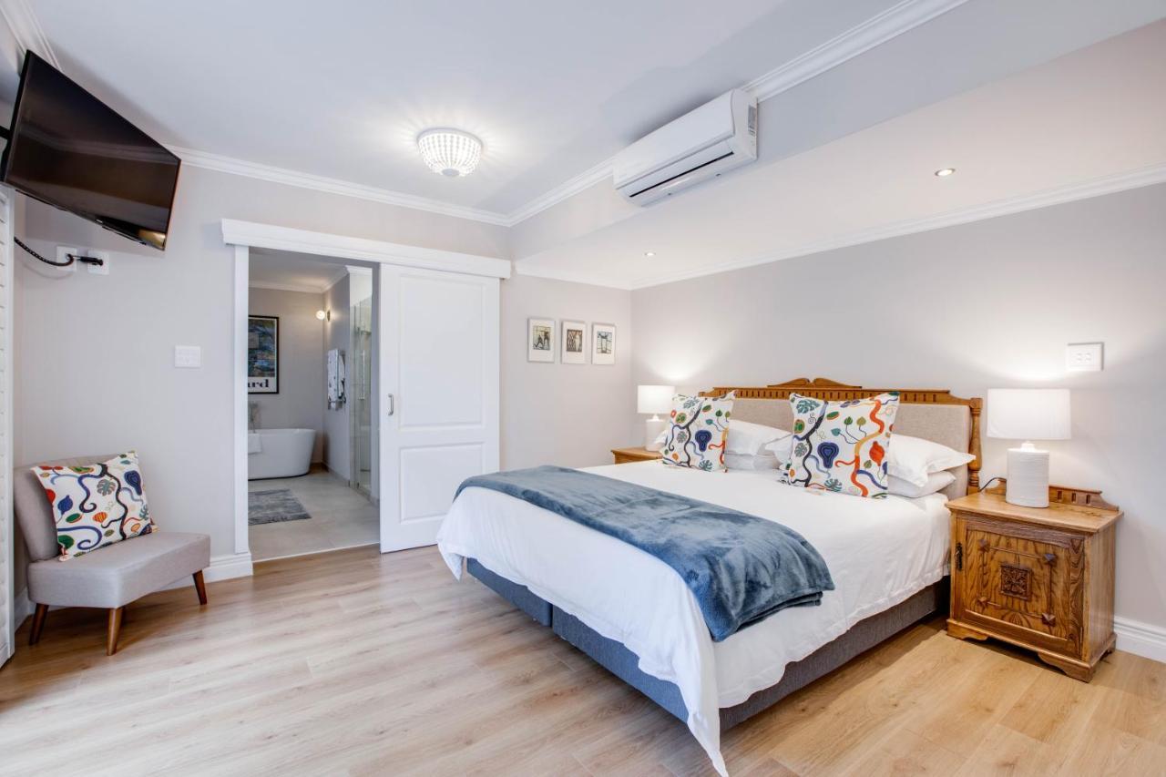 Amberhall Guesthouse Йоханнесбург Экстерьер фото