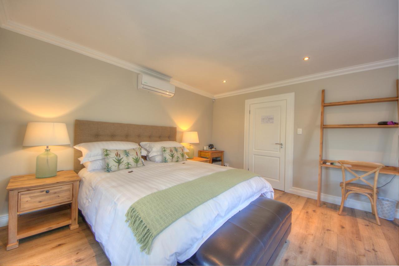 Amberhall Guesthouse Йоханнесбург Экстерьер фото